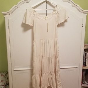 NWT Monteau Women cream ruffled maxi dress